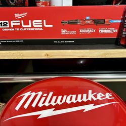 Milwaukee M12 Fuel Digital Torque Wrench “ONE KEY” With 1 HO 2.5 Battery