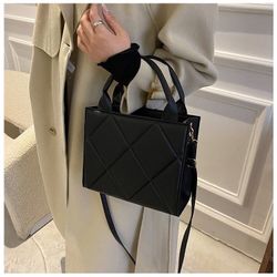 2024 diamond women‘s bag black handbag small square bag one-shoulder cross-body versatile autumn and winter one-shoulder bag foreign style soft PU