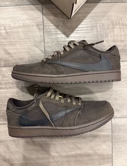 Velvet Brown Travis Scott