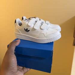Size 12 kids Adidas sneakers 
