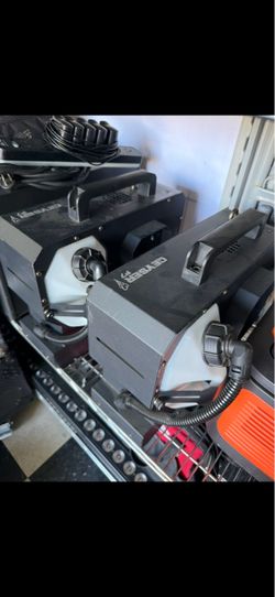 Chauvet DJ Geyser P7 Vertical Fog Machine