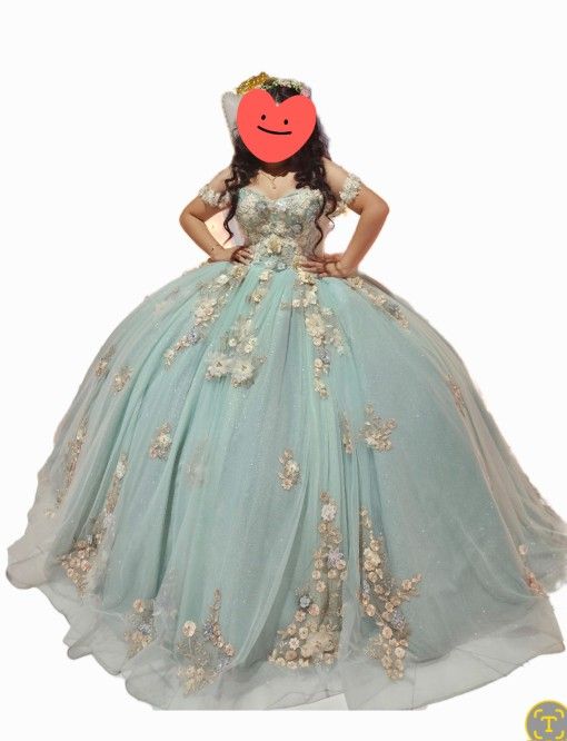 Moda 2000 Quinceanera Dress