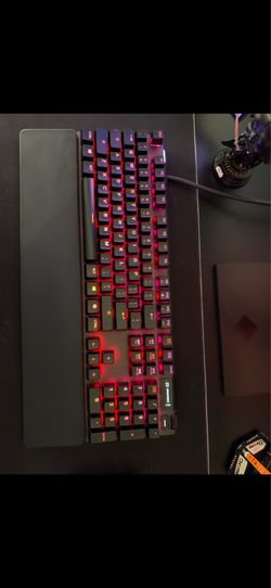 Steelseries Apex Pro RGB Keyboard