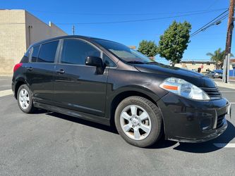 Nissan Versa Hatchback