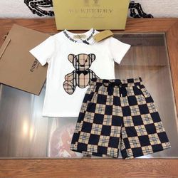 Burberry Checkered Set