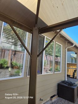 Outdoor Patio Gazebo with Metal Frame and Polycarbonate Roof