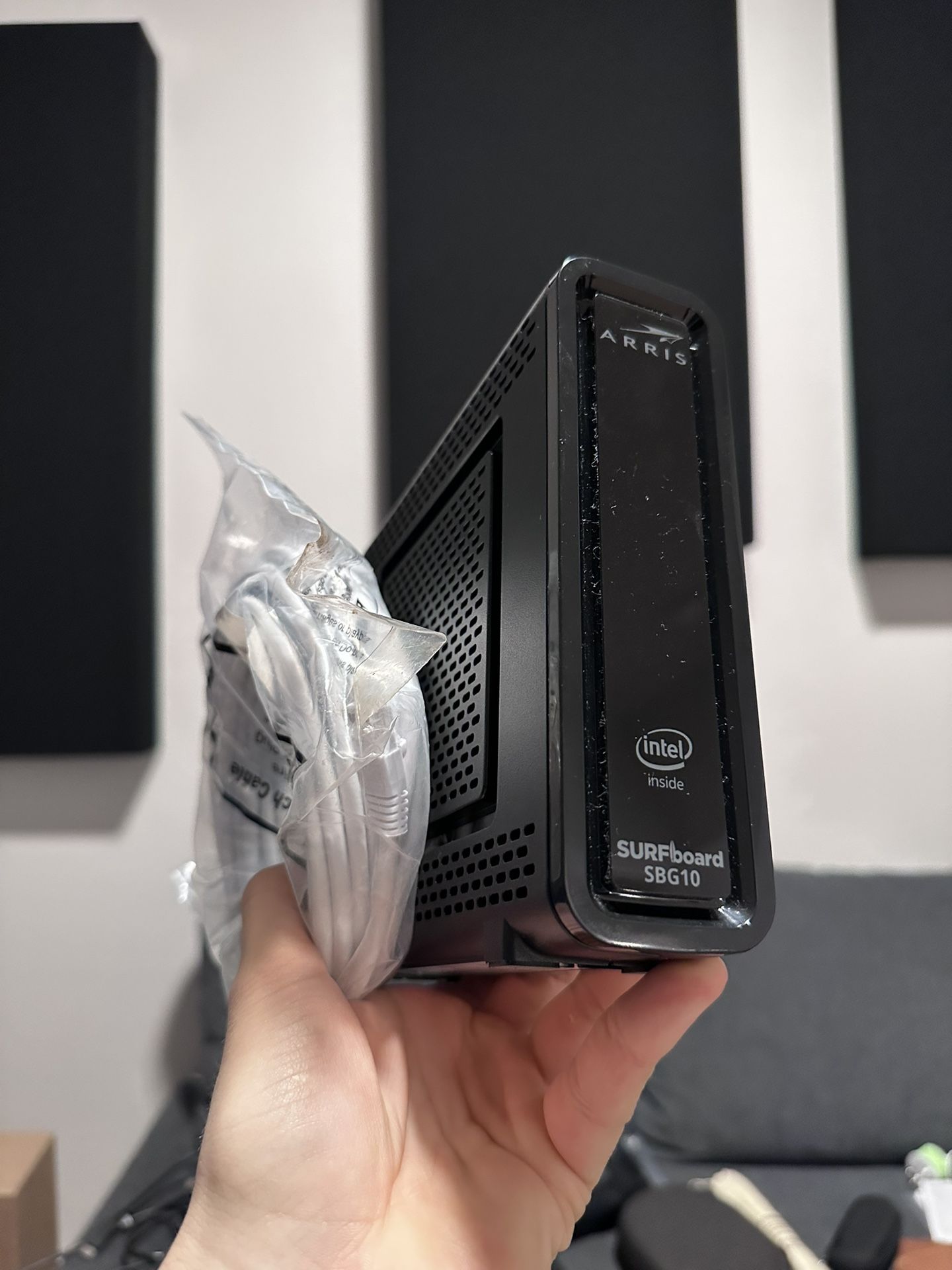 Gaming Router + Ethernet Cord