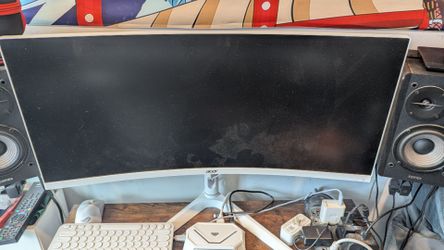 Acer Ultrawide Curved Monitor White