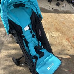 Zoe Xlc Compact Travel Stroller.  