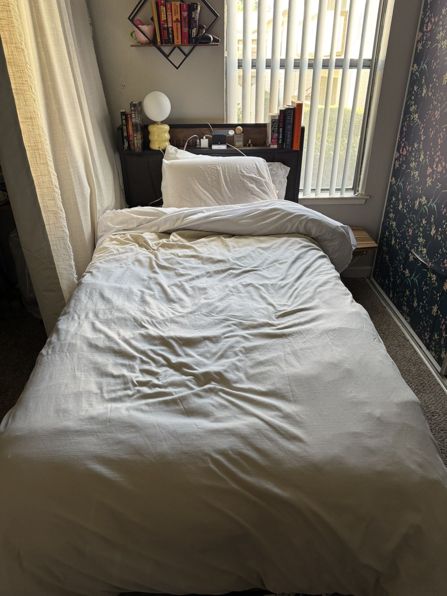 Twin Bed Frame With Mattress 