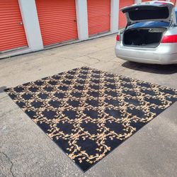 Beautiful Foreign RuG .