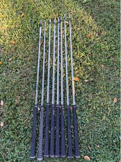 True Temper Dynamic Gold S200 .355 taper-tip shafts in good condition
