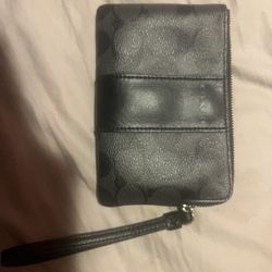 Coach Zipper Wallet