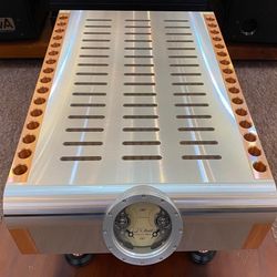Dan D'agostino Momentum S200 Amplifier - PLEASE READ DESCRIPTION 