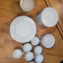 Noritake Fine China Harley pattern #6420