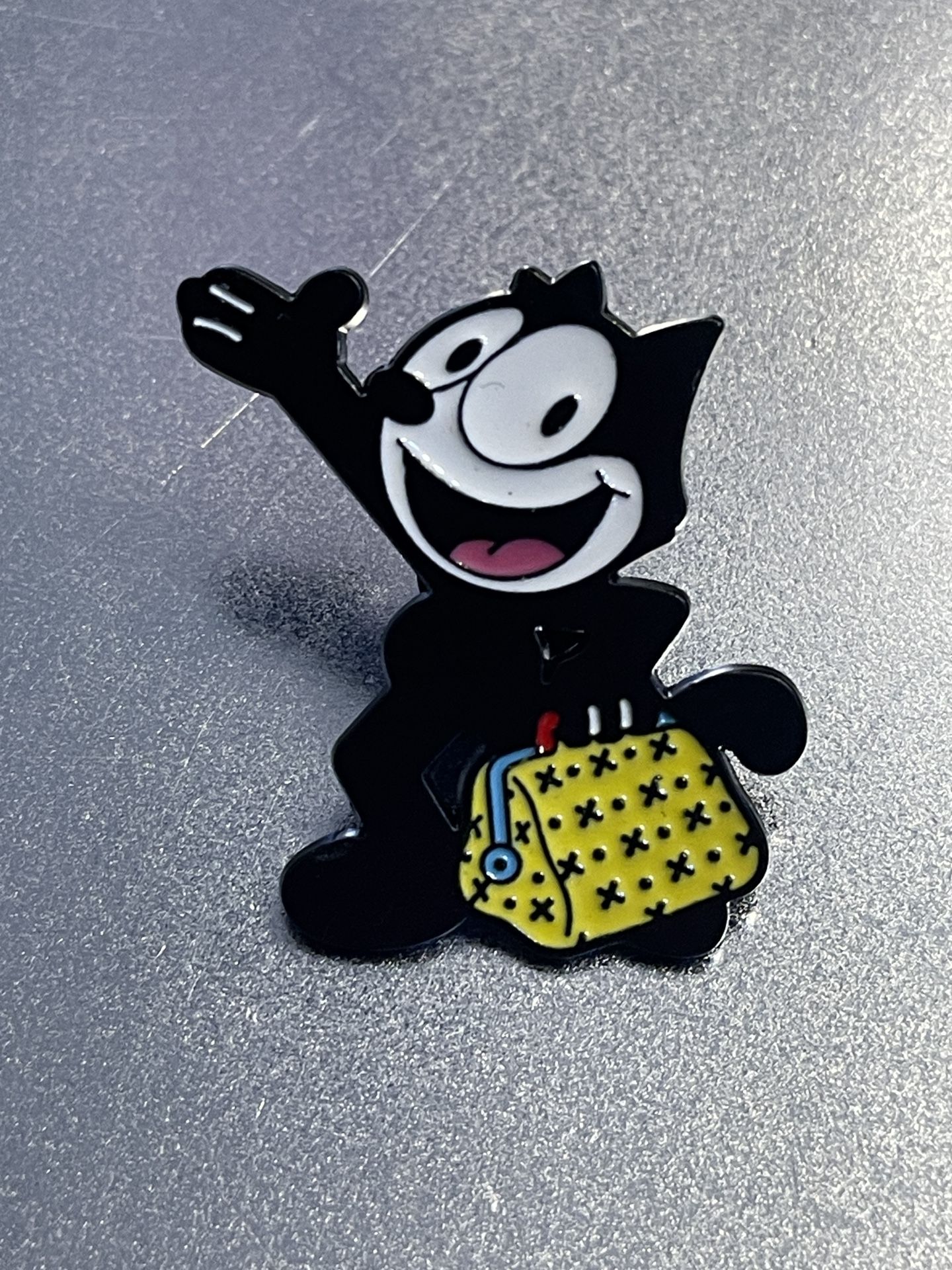 FELIX THE CAT CHEVROLET PIN NEW 
