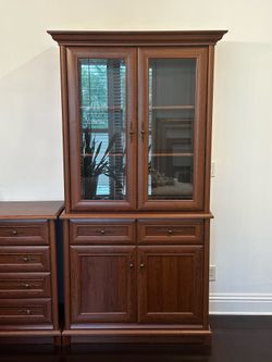 KENT series sideboard with two drawers, storage compartment and top extension