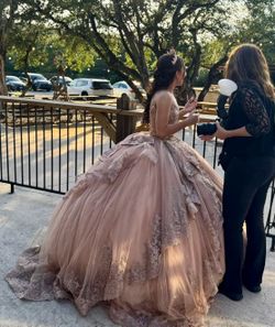 Beautiful Quinceañera dress