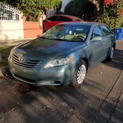 Toyota Camry Le Clean Title Runs Great 