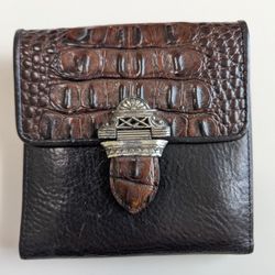 Brighton vintage bi fold  Woman's wallet with kiss lock coin purse