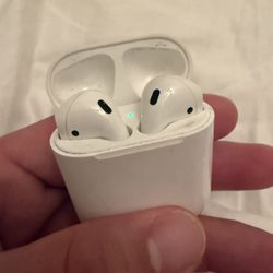 Apple AirPods