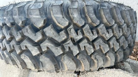 Jeep Rubicon, spare tire Jeep Rubicon, spare tire