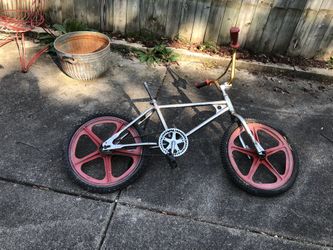 Vintage Huffy BMX Bike no Seat