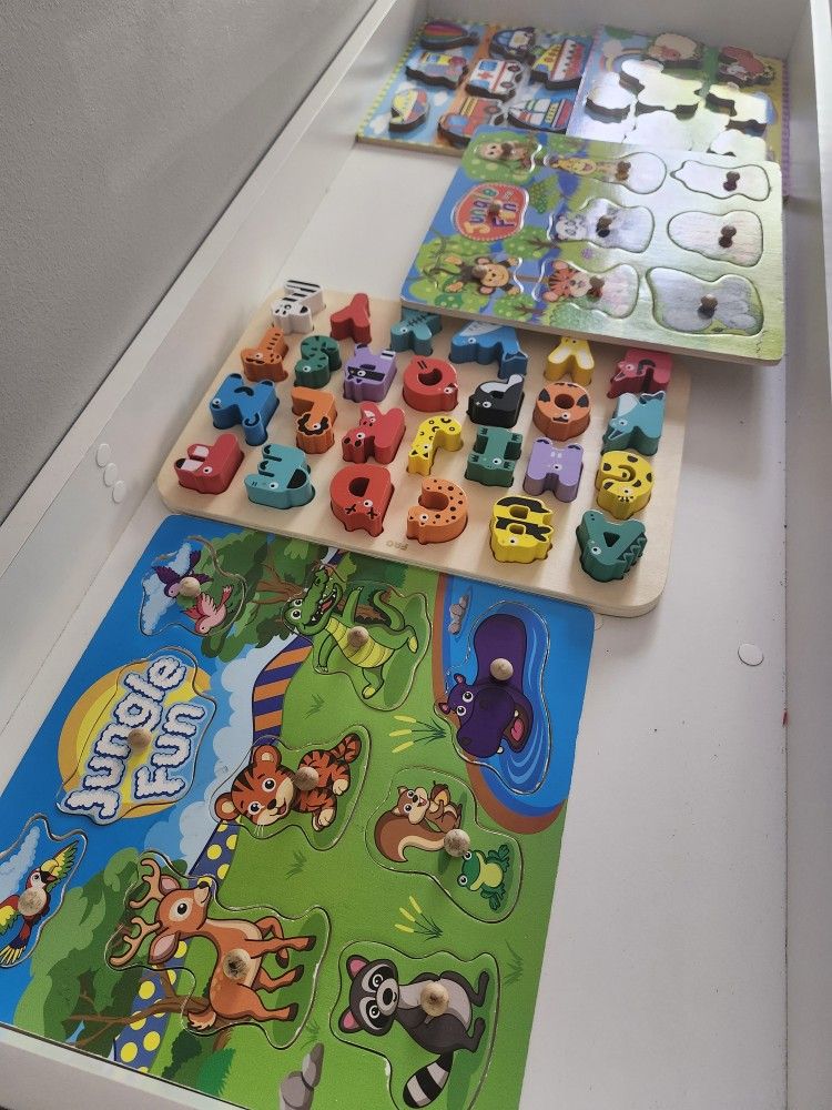 5 Sets Of Wooden Puzzle