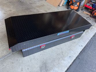 Weather Guard 117-5-4 Saddle Box Aluminum Full Extra Wide Gloss Black