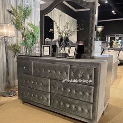 Grey Velvet Dresser W/ Crystal Acrylic Knobs Brand New In Box 