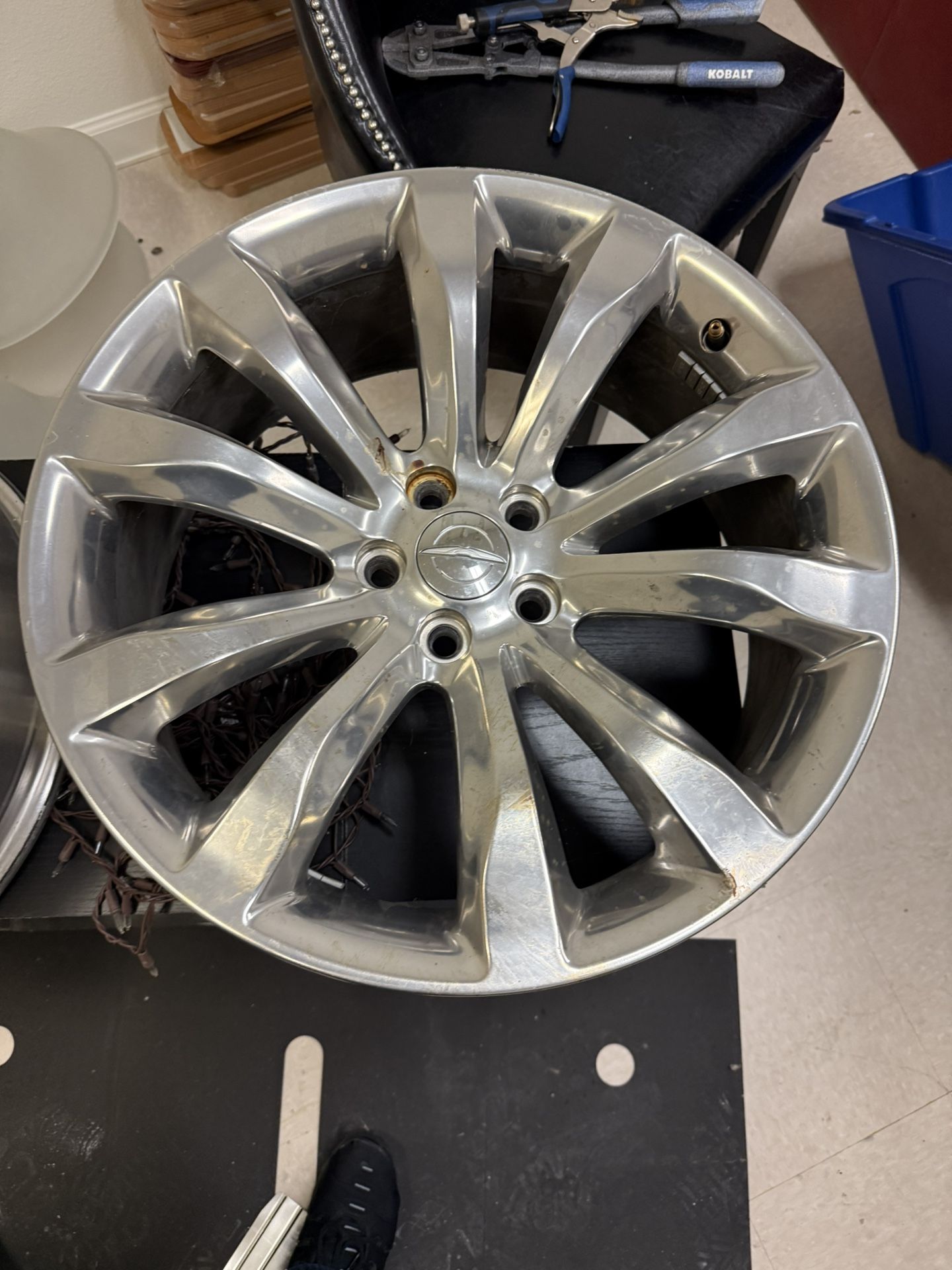 Chrysler 300 rims