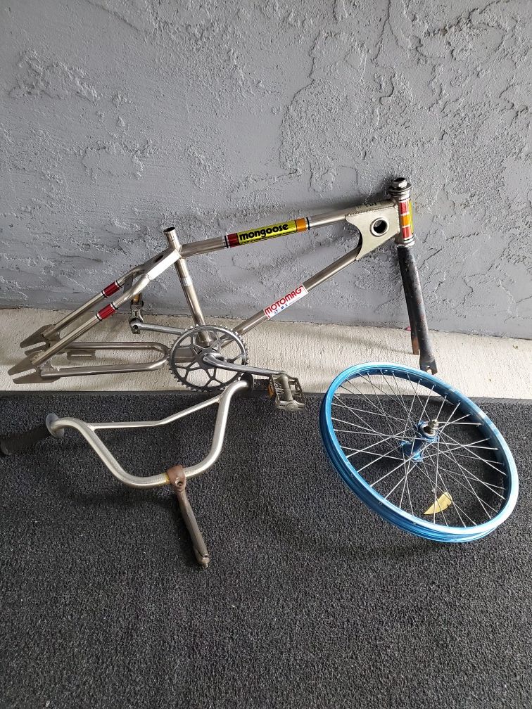 Old school bmx bike...mongoose