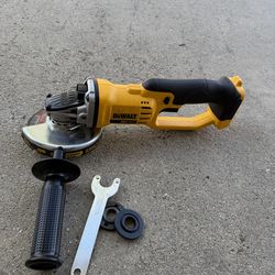 DeWalt DCG412 20V MAX Angle Grinder