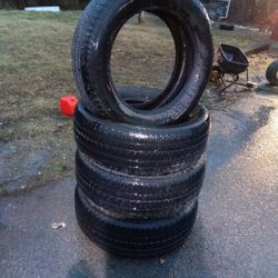 Bridgestone Dealer 275 55-20s