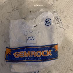 3 T-shirt 5 Xl Good Condition New White 