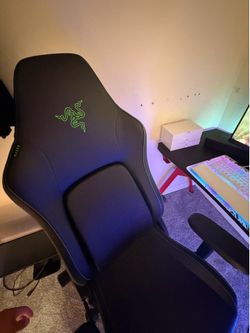 Whole gaming pc set up with razer chair
