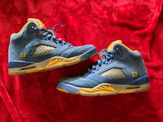 Nike Air Jordan 5 high-top sneakers in blue with yellow