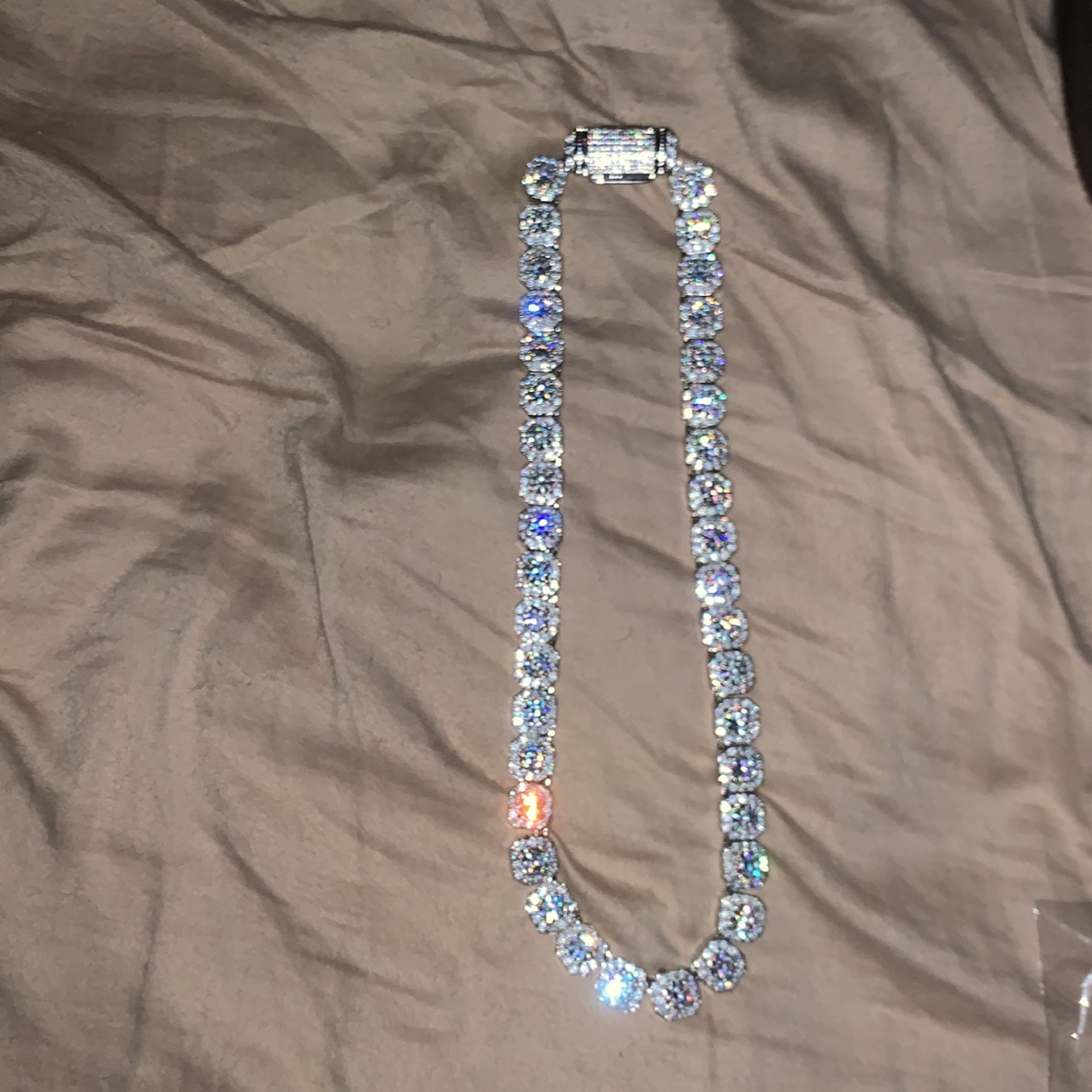 14k White Diamond Chain 18’