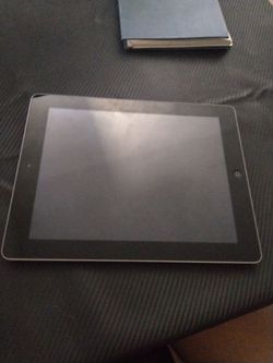 iPad disabled  (not free give me a offer)