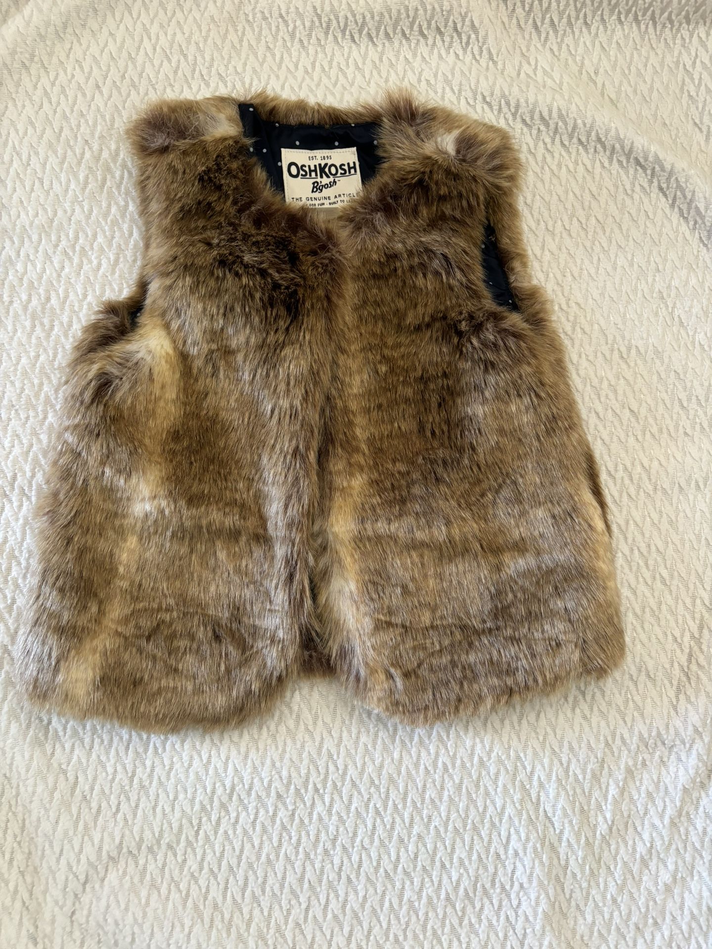 Osh Kosh Vest Faux fur.