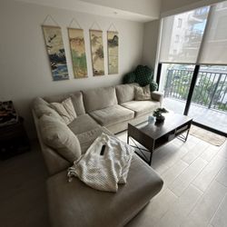 Large Neutral Sectional Sofa – Great Condition