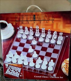 Fifth Avenue crystal Chess / Checkers set