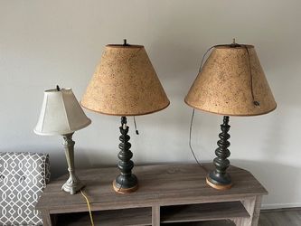 Lamps Console Chairs