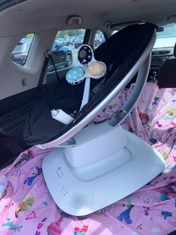Baby swing
