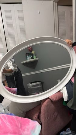 Oval Wall Mirror White Frame