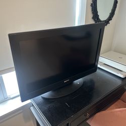 TV 32” Sanyo