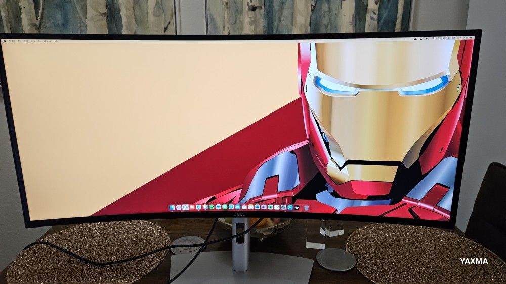 Dell Curved Monitor