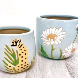 Ceramic Planter Pot With drainage holes🌼 Like New 🌺$10 Each 