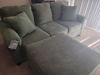 Brand New Ashley Leeshan Sofa + Oversized Ottoman – Olive Green – Tags Attached