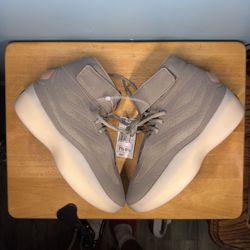Size 7.5 - Fear Of God x Adidas Athletics II Basketball Putty Beige JQ8483